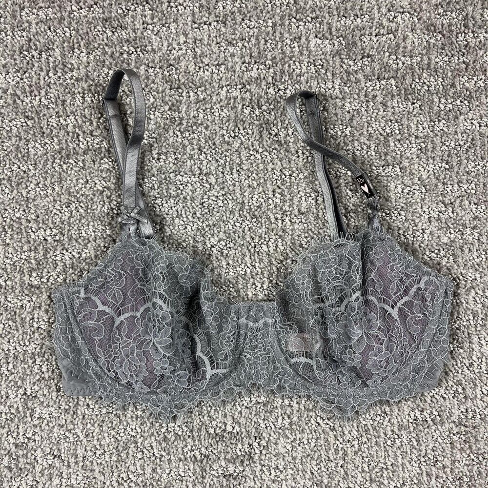 Victoria's Secret Dream Angels Bra Womens 32D Gray Lace Underwire Push Up